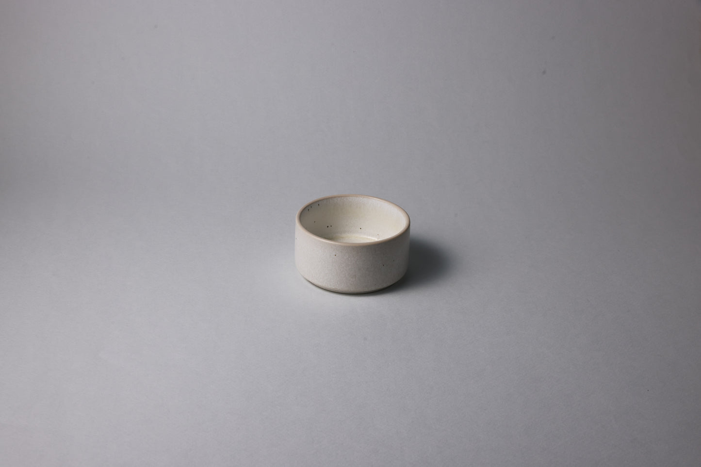 Small stoneware bowl with matte finish, beige